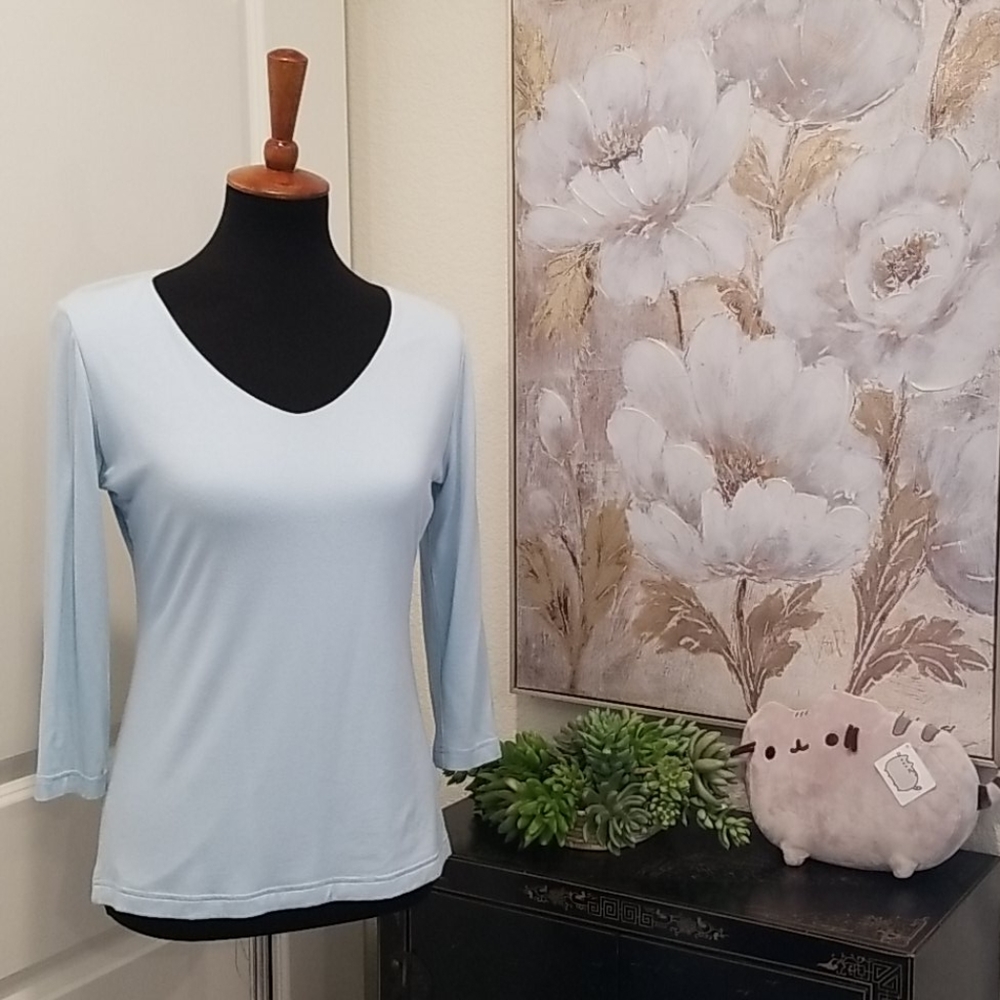 💞4 for $20💞 CAbi - Vintage Pastel Blue Top